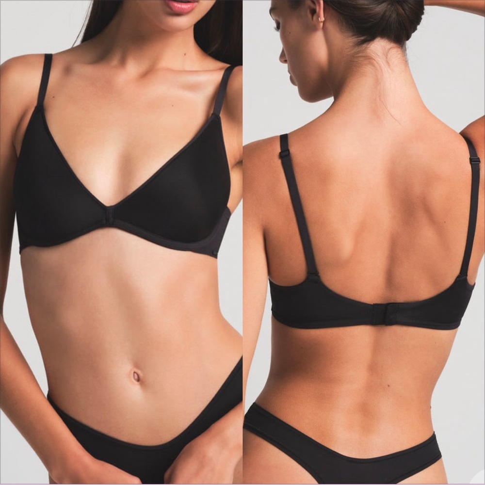 SKIMS Weightless Scoop Bra